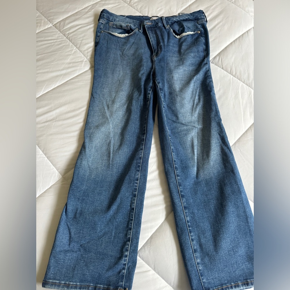 Good American always fit jeans